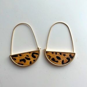 Animal print gold dangle earrings